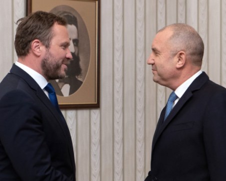 България черпи опит от Естония за е-управлението