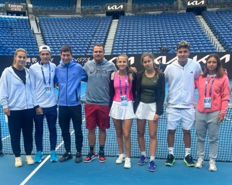 Българските тенисисти научиха съперниците в основната схема при юношите и девойките на Australian Open