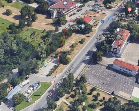 Търсят варианти да предотвратят транспортната блокада в Смирненски с временен път