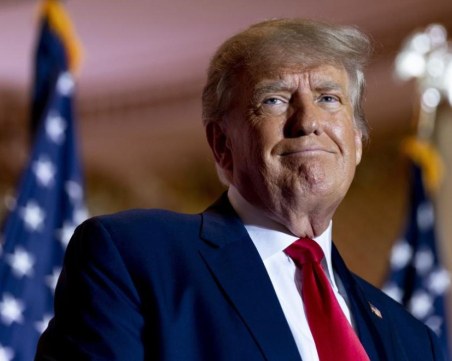 Тръмп с подигравка съм Байдън: Представи Белия дом като старчески дом