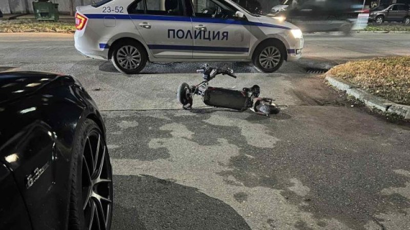 Полицай блъсна с колата си мъж с тротинетка в Казанлък