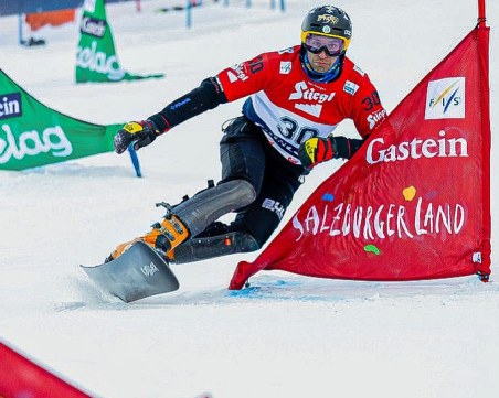 Страхотен Радо Янков с трето място на Световната купа по сноуборд в Пампорово