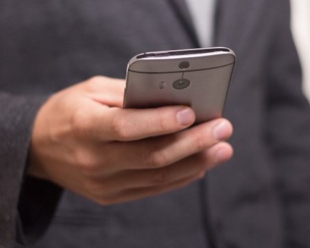 Гръцката полиция арестува българин за телефонни измами