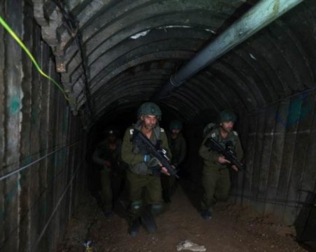 Израелската армия разкри подземен тунел, в който Хамас е държал заложници