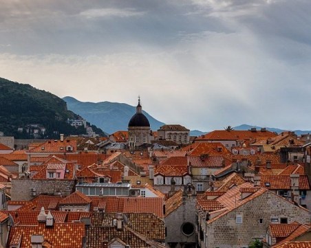 Предлагат къщи за 13 цента в Хърватия