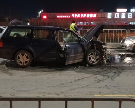 Три коли се блъснаха в Стара Загора, има пострадали