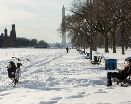 Ледени бури в САЩ! Десетки региони обявиха извънредно положение, има загинали