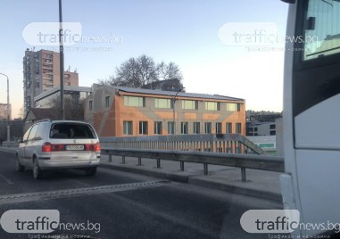 Катастрофа е станала тази сутрин на моста на бул Васил Априлов