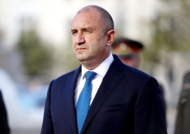 Президентът Румен Радев сезира Конституционния съд с искане за обявяване