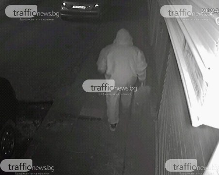 Палежът на бръснарско студио в Смирненски е умишлен, камера запечата извършителя