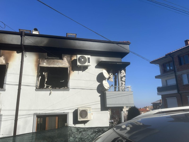 Пожар изпепели жилище в Асеновград