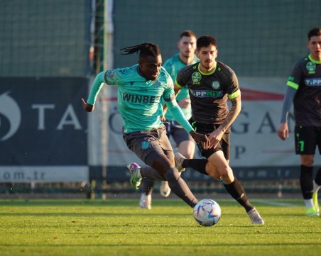 Ботев продължава без победа в контролите, падна от унгарци