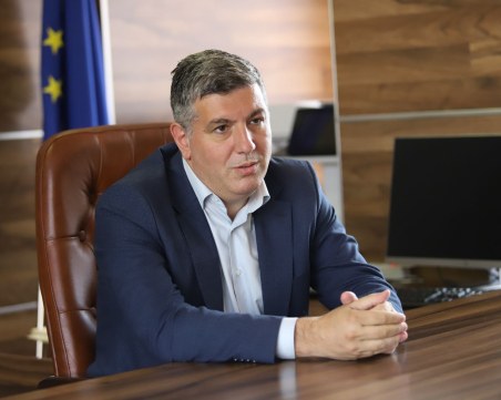 Министър Цеков уволни Десислава Паунова от управата на АПИ