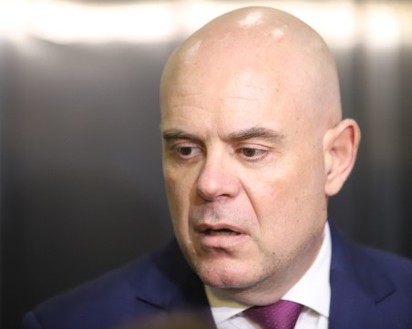 ВАС отхвърли жалбата на Гешев срещу отказа на ВСС да го възстанови като прокурор