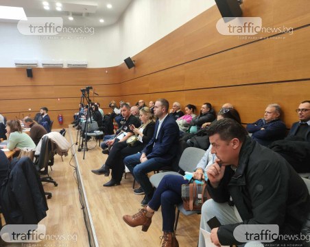 Пловдивчани отново незаинтересовани как се харчат парите на Общината, въпреки промяната на дебата