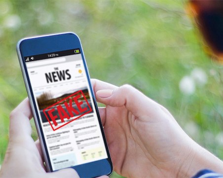 Дезинформацията е основен глобален риск, алармираха в Давос