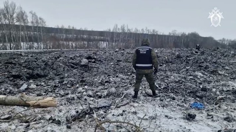 Русия разпространи кадри на сваления самолет, твърди, че в него се качват украински военнопленници