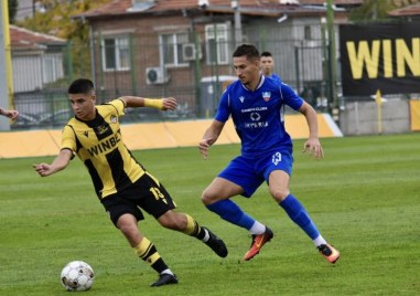 Спартак Пловдив надигра с 3 1 гостуващия му Чавдар Етрополе  в приятелска