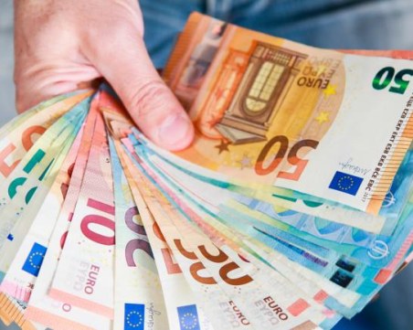 Българите, работещи в чужбина, ни пращат по 4 млн. евро дневно