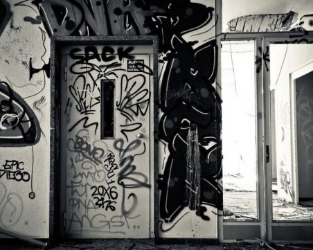 Глоби до 2000 лева: Започват масови проверки на асансьорите