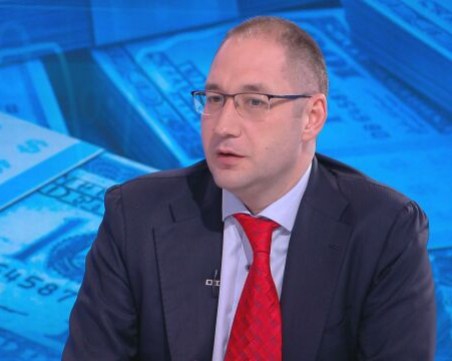 Икономист: До 2 години имотният балон ще се спука