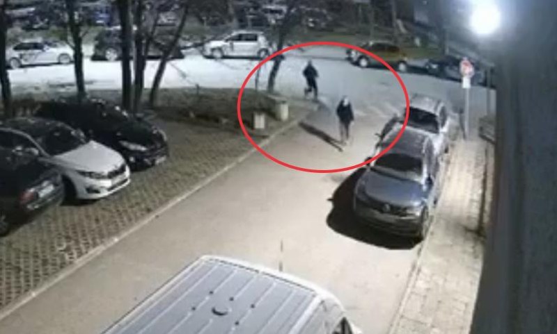 Мъж подгони и обара жена в Пловдив