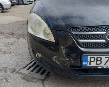 Блъснаха колата на пловдивчанин, последва закана