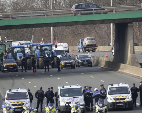 Фермерските протести във Франция продължават