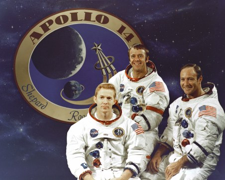 На този ден: Аполо 14 потегля към Луната