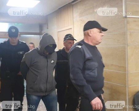 Убийството разтърсило Куклен влезе в съда, търсят брата на загиналия мъж