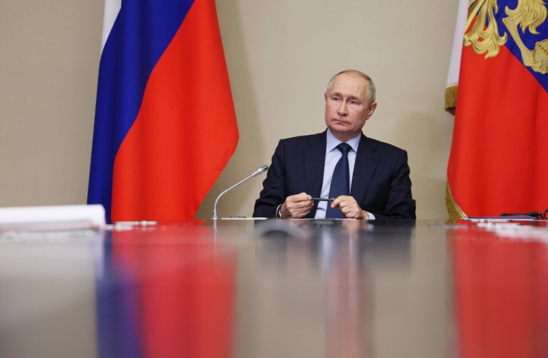 Путин се регистрира за президентските избори през март