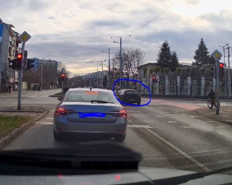 Червено ли? Пловдивски водач прояви свободната си воля