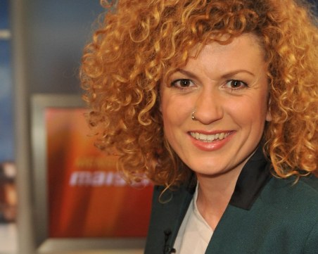 Българската певица Люси Дяковска пред победа в немския еквивалент на 