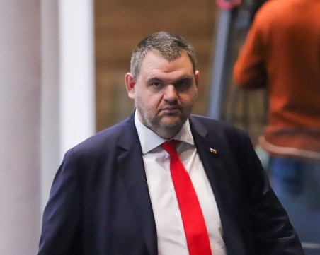 Пеевски: Президентството се е превърнало в централа на партия