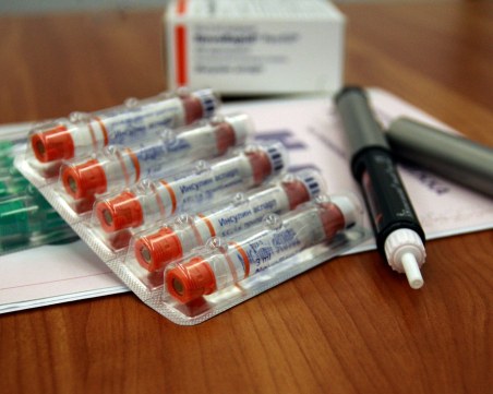 Защо инсулинът в складовете не стига до аптеките?