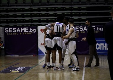Пловдивският баскетболен тим на Академик ще гостува на лидера Черноморец