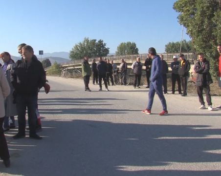 Протест на жители на три пазарджишки села срещу кариера