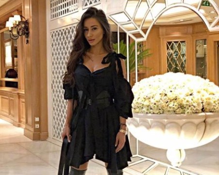 Съпругата на убития Мартин Божанов: Пуснах камерата и със сина ми видяхме как лежи до колата