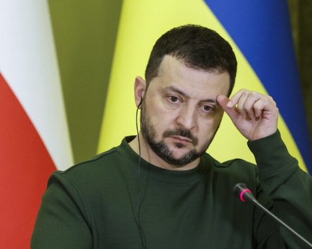 Зеленски: Решението на ЕС е ясен знак към Москва, чакаме и САЩ