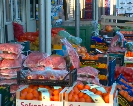 На борсата в Първенец вече има български краставици, цената им по-ниска от миналогодишната