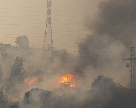Броят на жертвите на пожарите в Чили расте