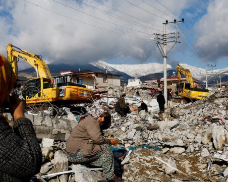 Повече от 7000 пострадали от земетресенията в Турция през 2023 г. ще имат нови домове