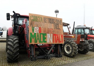 В Италия протестът на фермерите не спира и обхвана в