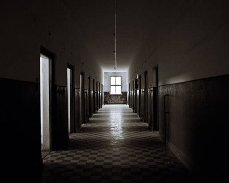 210 пациенти у нас са изоставени в лудници