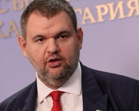 Пеевски иска незабавно създаване на комисия, която да провери дейността на Нотариуса