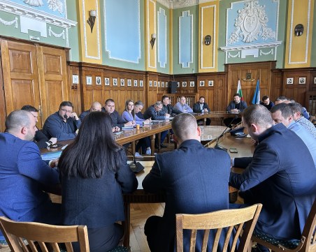 Увеличават броя на легналите полицаи в Пловдив