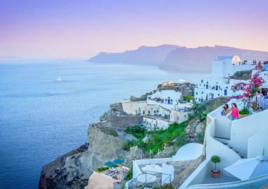 В началото на туристическия сезон в Гърция се увеличава т нар