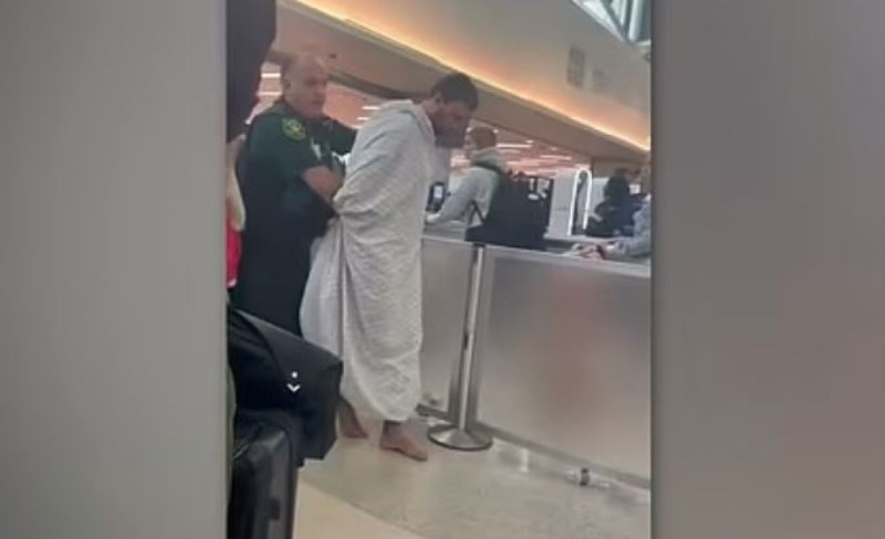 Арестуваха българин, буйствал и тичал гол на летище в САЩ