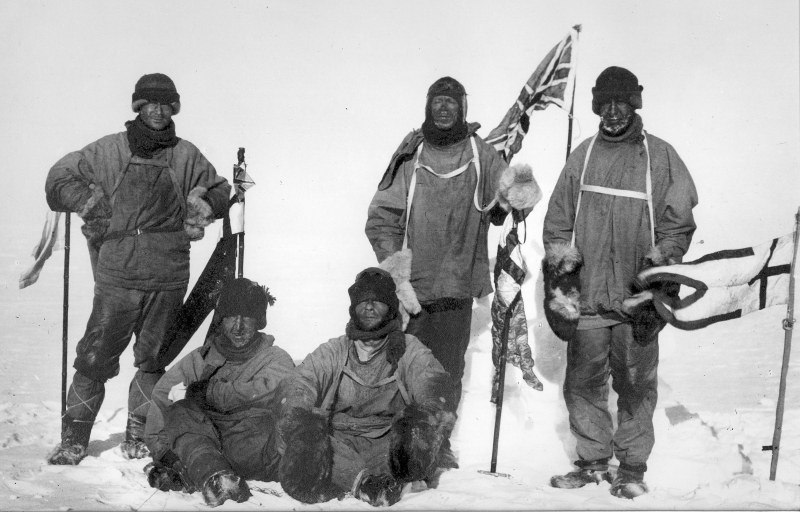 На този ден: В Антарктида са намерени телата от експедицията на Робърт Скот, достигнали Южния полюс