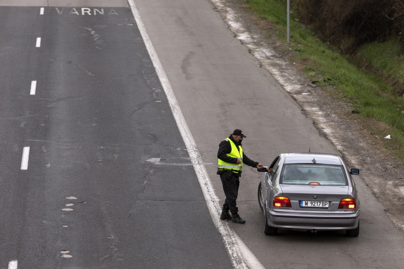 Европарламентът предлага резолюция за издирване и наказване на шофьори, хванати